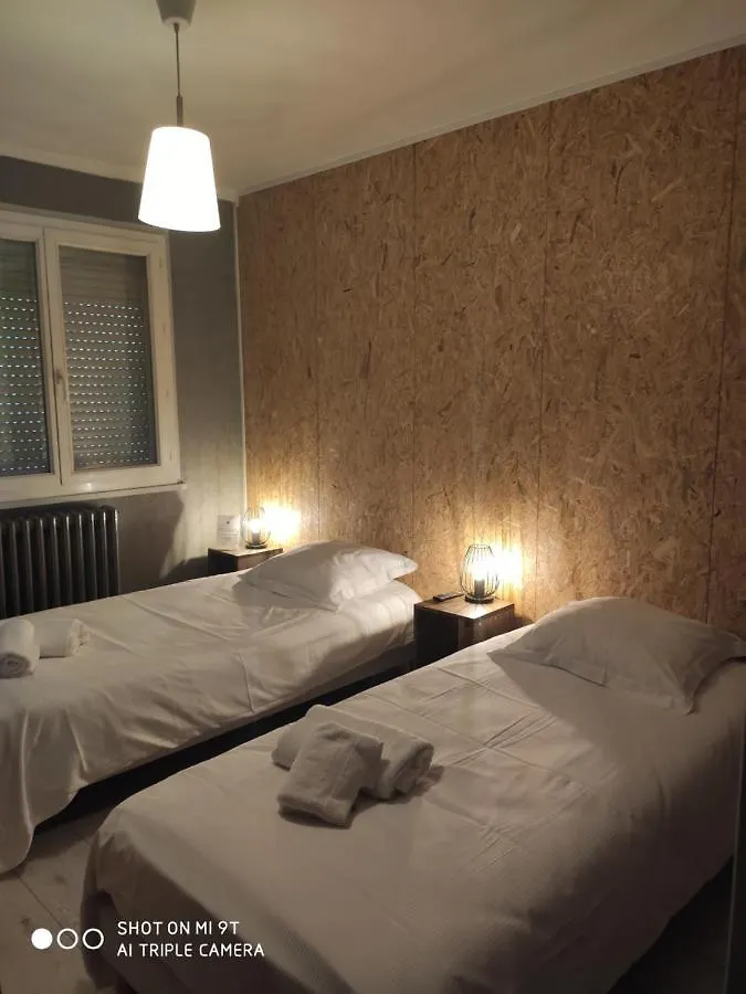 Bar Hotel Du Centre  Montrevel-en-Bresse