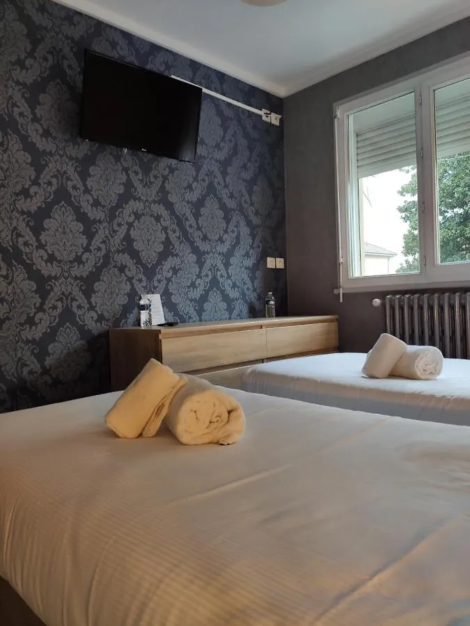 Bar Hotel Du Centre  Montrevel-en-Bresse 3*,